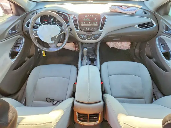 1G1ZD5ST8JF184725 2018 CHEVROLET MALIBU - Image 8