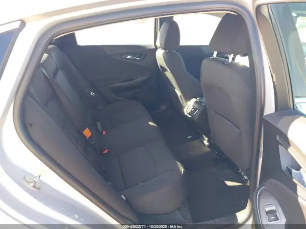 1G1ZD5ST8JF188127 2018 CHEVROLET MALIBU - Image 8