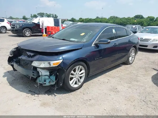 1G1ZD5ST8JF190136 2018 CHEVROLET MALIBU - Image 2