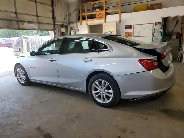 1G1ZD5ST8JF192503 2018 CHEVROLET MALIBU - Image 2