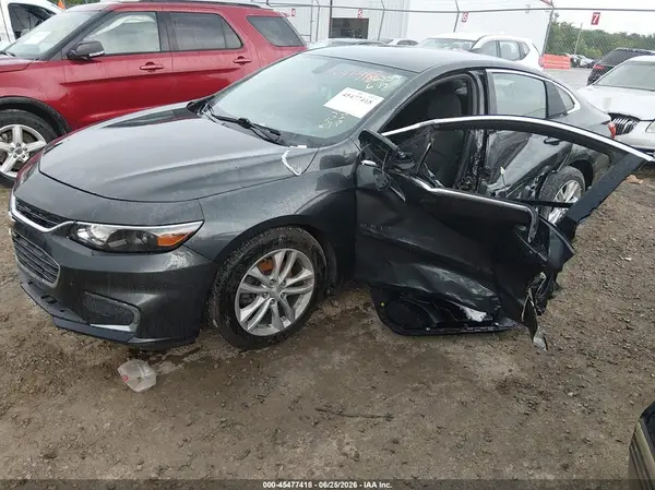 1G1ZD5ST8JF193635 2018 CHEVROLET MALIBU - Image 2