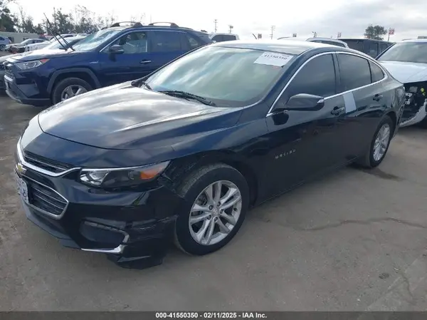 1G1ZD5ST8JF193795 2018 CHEVROLET MALIBU - Image 2
