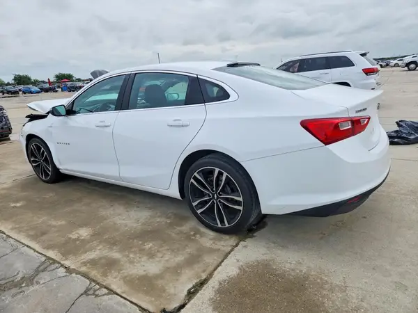 1G1ZD5ST8JF195711 2018 CHEVROLET MALIBU - Image 2