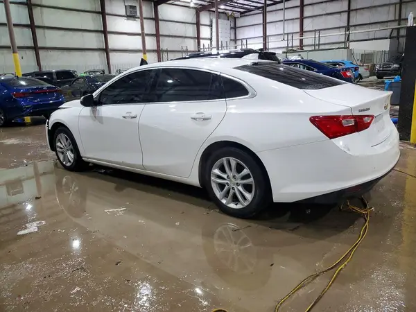 1G1ZD5ST8JF198074 2018 CHEVROLET MALIBU - Image 2