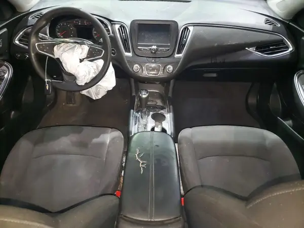 1G1ZD5ST8JF198074 2018 CHEVROLET MALIBU - Image 8