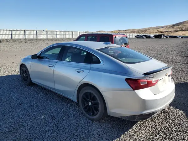 1G1ZD5ST8JF205279 2018 CHEVROLET MALIBU - Image 2