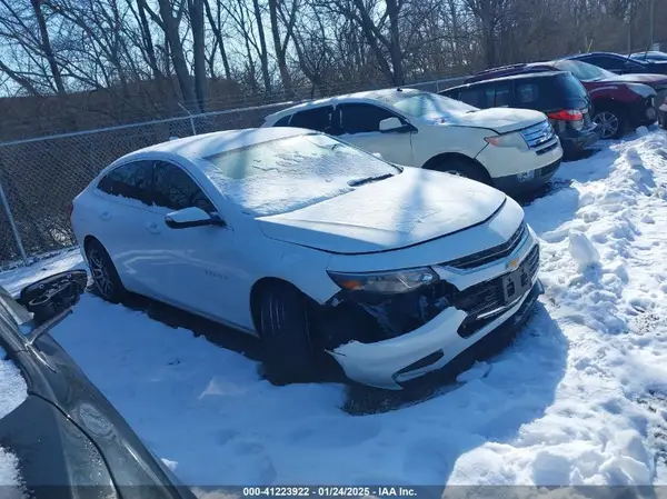 1G1ZD5ST8JF206769 2018 CHEVROLET MALIBU - Image 1