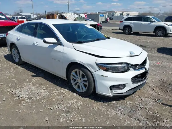 1G1ZD5ST8JF208361 2018 CHEVROLET MALIBU - Image 1