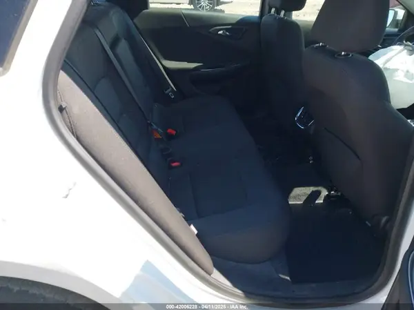 1G1ZD5ST8JF208361 2018 CHEVROLET MALIBU - Image 8