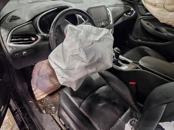 1G1ZD5ST8JF210269 2018 CHEVROLET MALIBU - Image 8