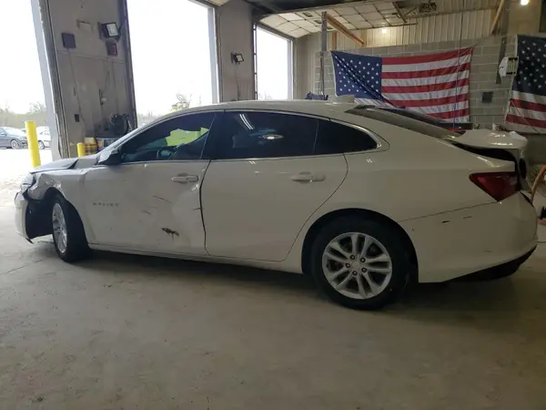 1G1ZD5ST8JF212068 2018 CHEVROLET MALIBU - Image 2