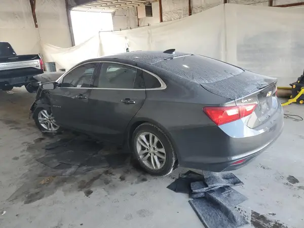1G1ZD5ST8JF213592 2018 CHEVROLET MALIBU - Image 2