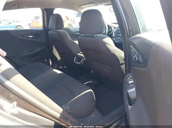1G1ZD5ST8JF213883 2018 CHEVROLET MALIBU - Image 8