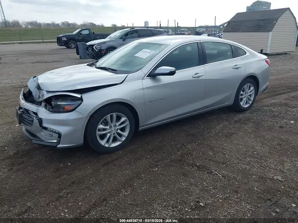 1G1ZD5ST8JF217769 2018 CHEVROLET MALIBU - Image 2