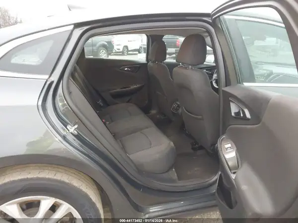1G1ZD5ST8JF221563 2018 CHEVROLET MALIBU - Image 8