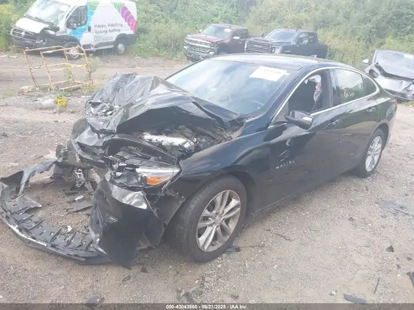 1G1ZD5ST8JF223605 2018 CHEVROLET MALIBU - Image 2