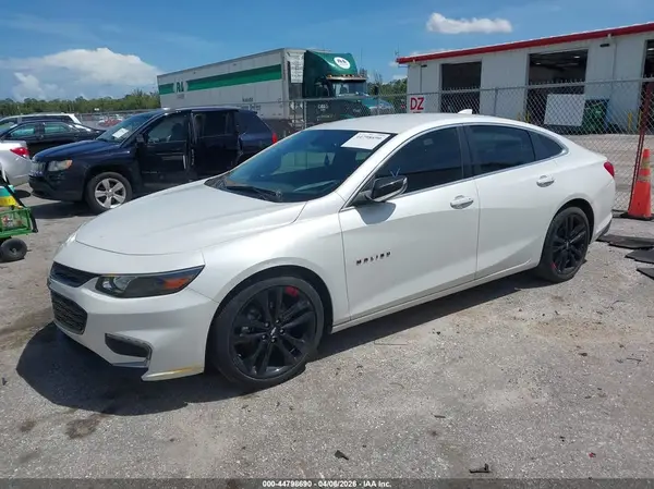 1G1ZD5ST8JF223815 2018 CHEVROLET MALIBU - Image 2