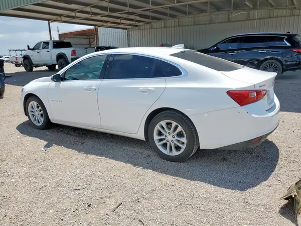 1G1ZD5ST8JF228402 2018 CHEVROLET MALIBU - Image 2