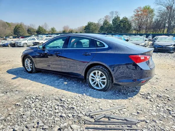 1G1ZD5ST8JF233065 2018 CHEVROLET MALIBU - Image 2