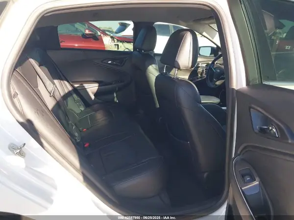 1G1ZD5ST8JF239089 2018 CHEVROLET MALIBU - Image 8