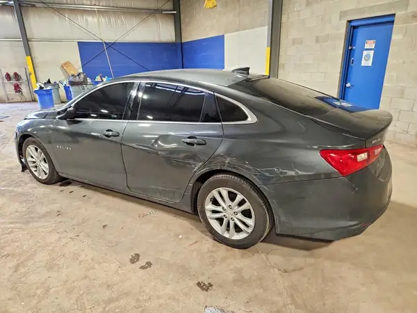 1G1ZD5ST8JF239447 2018 CHEVROLET MALIBU - Image 2