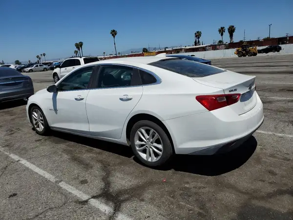 1G1ZD5ST8JF249685 2018 CHEVROLET MALIBU - Image 2