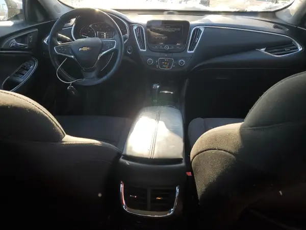 1G1ZD5ST8JF257429 2018 CHEVROLET MALIBU - Image 8