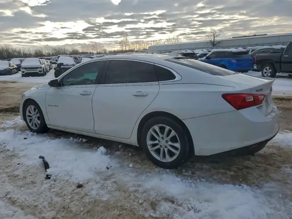 1G1ZD5ST8JF258791 2018 CHEVROLET MALIBU - Image 2
