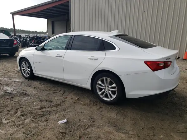 1G1ZD5ST8JF261528 2018 CHEVROLET MALIBU - Image 2