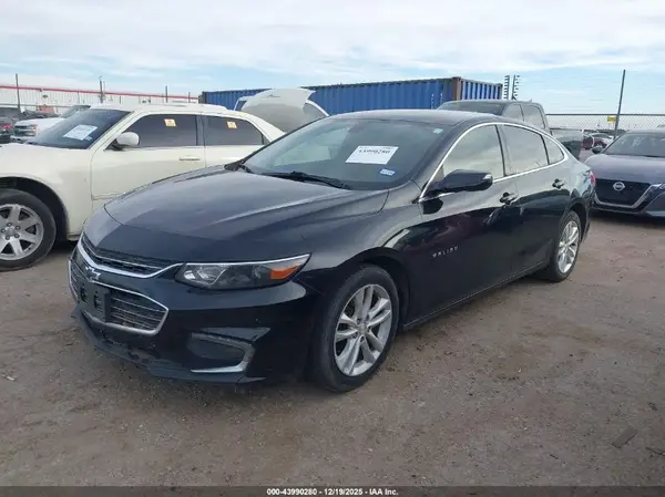 1G1ZD5ST8JF263232 2018 CHEVROLET MALIBU - Image 2