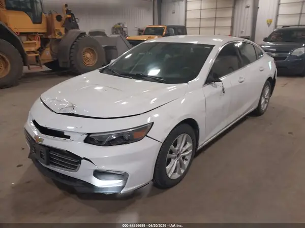 1G1ZD5ST8JF266471 2018 CHEVROLET MALIBU - Image 2