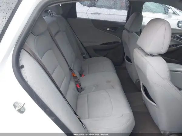 1G1ZD5ST8JF272481 2018 CHEVROLET MALIBU - Image 8