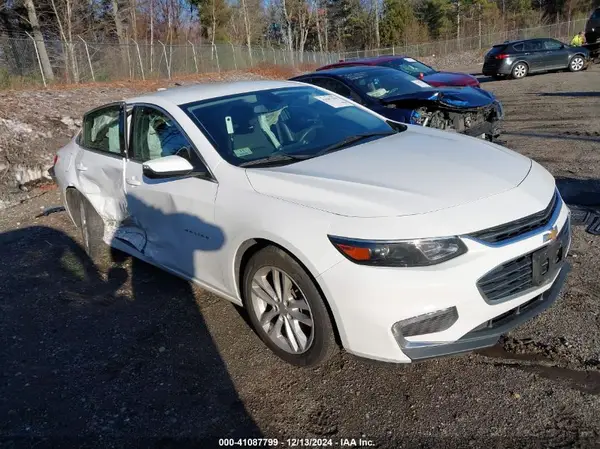 1G1ZD5ST8JF272755 2018 CHEVROLET MALIBU - Image 1
