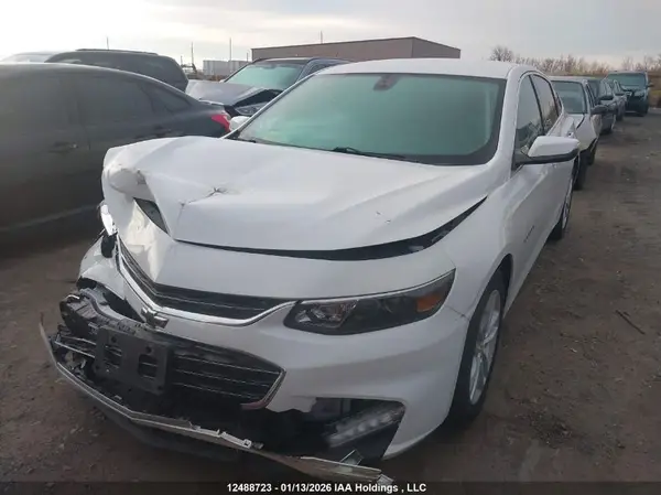 1G1ZD5ST8JF273985 2018 CHEVROLET MALIBU - Image 2