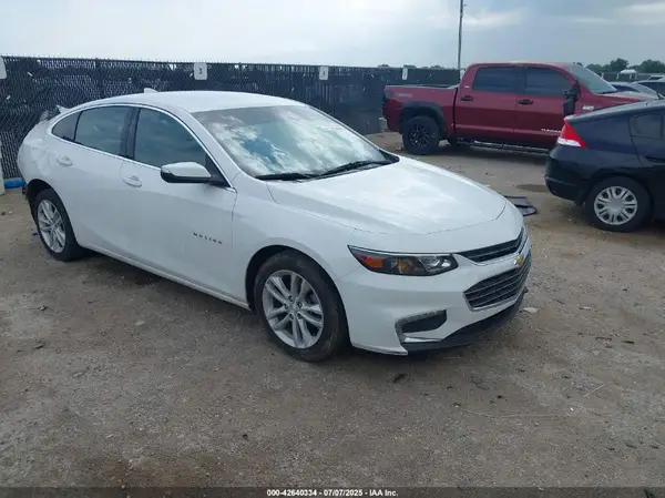 1G1ZD5ST8JF273999 2018 CHEVROLET MALIBU