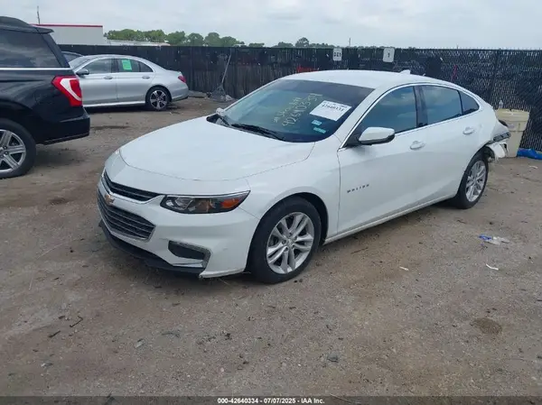 1G1ZD5ST8JF273999 2018 CHEVROLET MALIBU - Image 2
