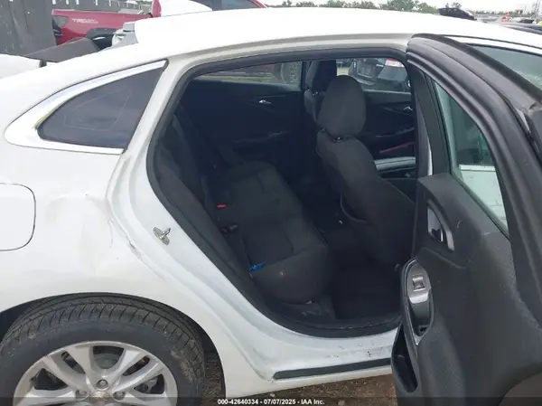1G1ZD5ST8JF273999 2018 CHEVROLET MALIBU - Image 8