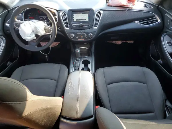 1G1ZD5ST8JF275865 2018 CHEVROLET MALIBU - Image 8