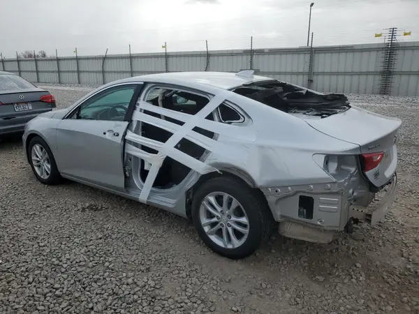 1G1ZD5ST8JF276238 2018 CHEVROLET MALIBU - Image 2