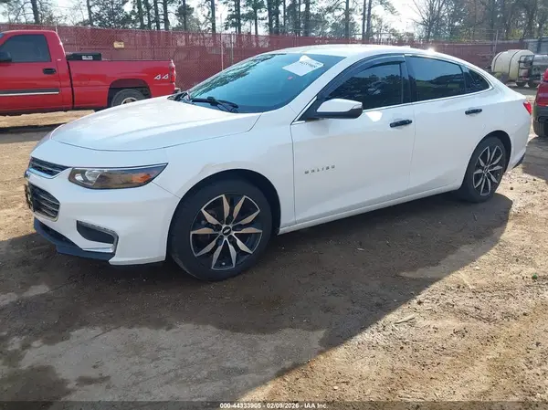 1G1ZD5ST8JF277048 2018 CHEVROLET MALIBU - Image 2