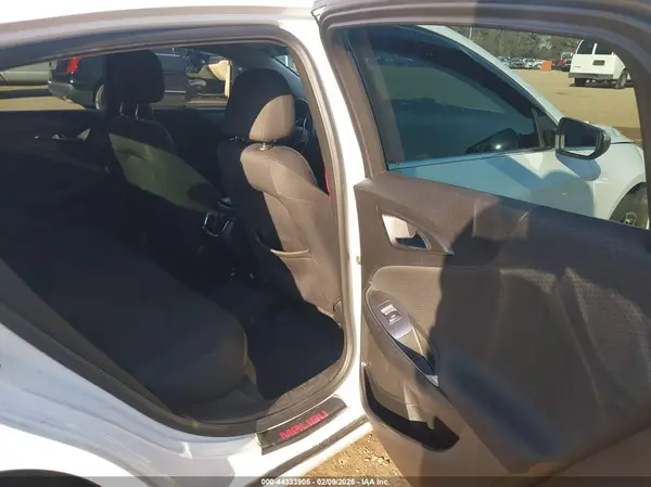 1G1ZD5ST8JF277048 2018 CHEVROLET MALIBU - Image 8