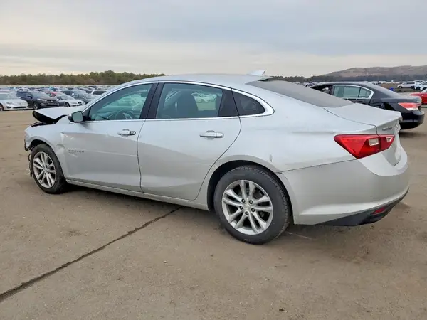 1G1ZD5ST8JF278068 2018 CHEVROLET MALIBU - Image 2