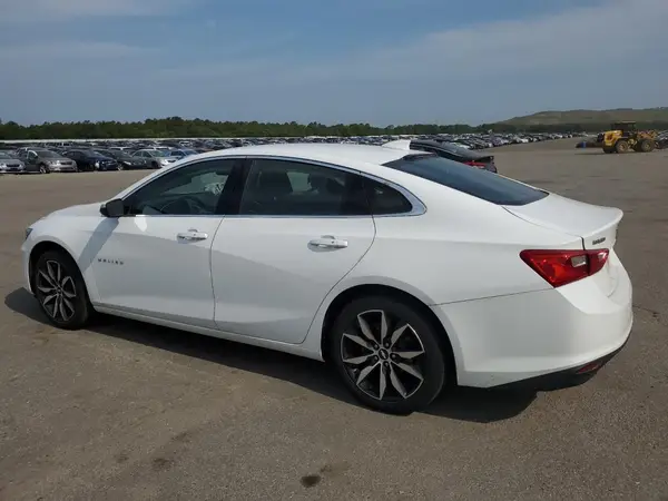 1G1ZD5ST8JF287174 2018 CHEVROLET MALIBU - Image 2