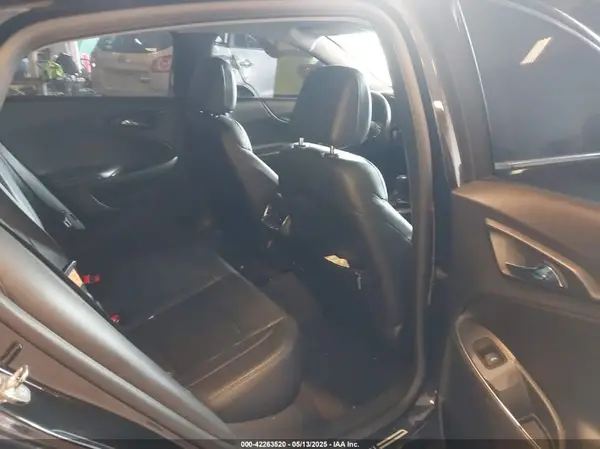 1G1ZD5ST8JF289183 2018 CHEVROLET MALIBU - Image 8