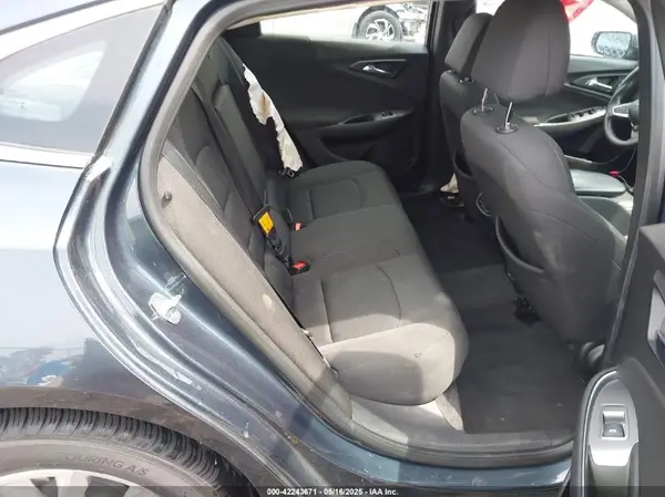 1G1ZD5ST8KF105961 2019 CHEVROLET MALIBU - Image 8