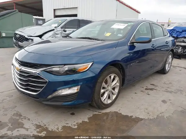 1G1ZD5ST8KF106334 2019 CHEVROLET MALIBU - Image 2