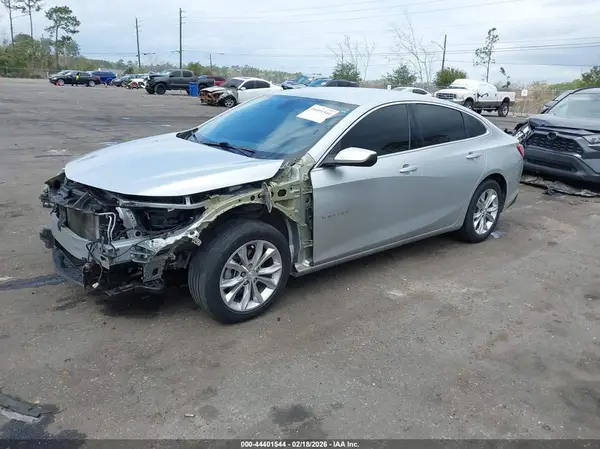 1G1ZD5ST8KF106429 2019 CHEVROLET MALIBU - Image 2