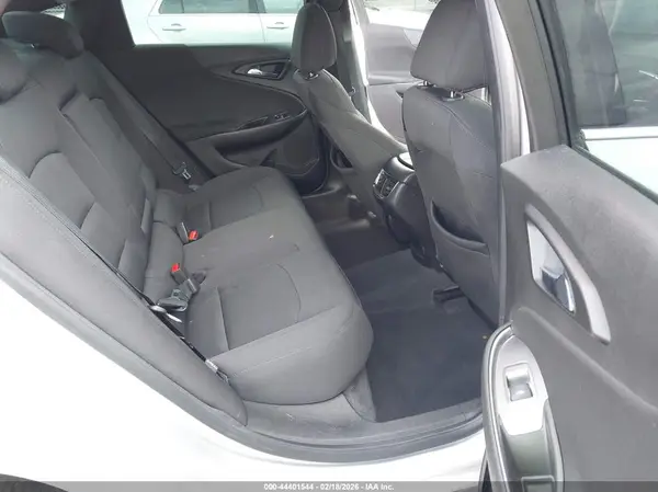 1G1ZD5ST8KF106429 2019 CHEVROLET MALIBU - Image 8