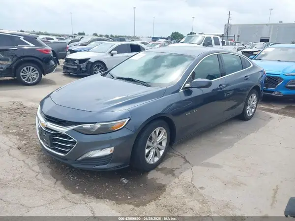 1G1ZD5ST8KF107709 2019 CHEVROLET MALIBU - Image 2