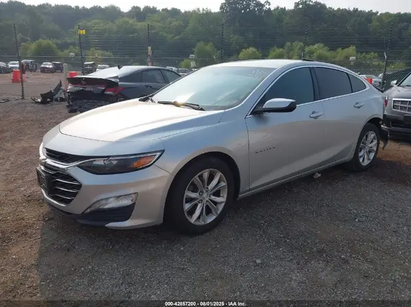 1G1ZD5ST8KF112232 2019 CHEVROLET MALIBU - Image 2